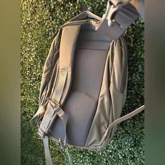 Mystery Ranch Rip Ruck backpack - Picture 2 of 6